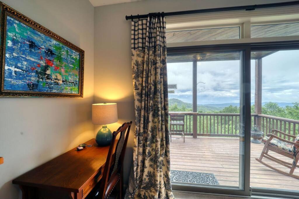 Bucket List Views Sugar Mountain Private Condo - 2Bed, 2Bath, Sleeps 6, Panoramic Views Of Mountains From Large Deck, Short Drive To Shopping, Restaurants, Cafes & Banner Elk Town Luaran gambar