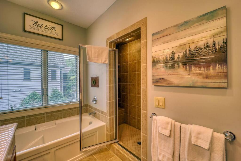 Bucket List Views Sugar Mountain Private Condo - 2Bed, 2Bath, Sleeps 6, Panoramic Views Of Mountains From Large Deck, Short Drive To Shopping, Restaurants, Cafes & Banner Elk Town Luaran gambar
