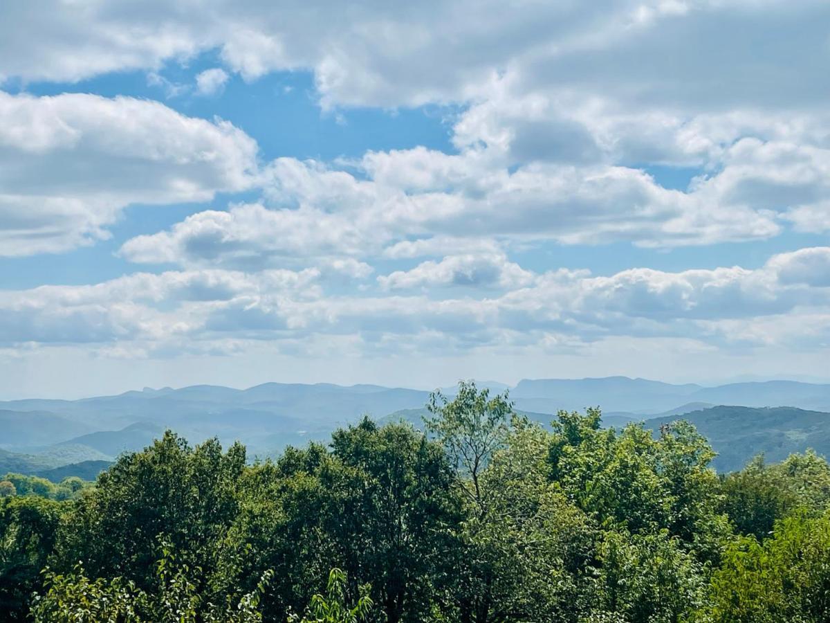 Bucket List Views Sugar Mountain Private Condo - 2Bed, 2Bath, Sleeps 6, Panoramic Views Of Mountains From Large Deck, Short Drive To Shopping, Restaurants, Cafes & Banner Elk Town Luaran gambar